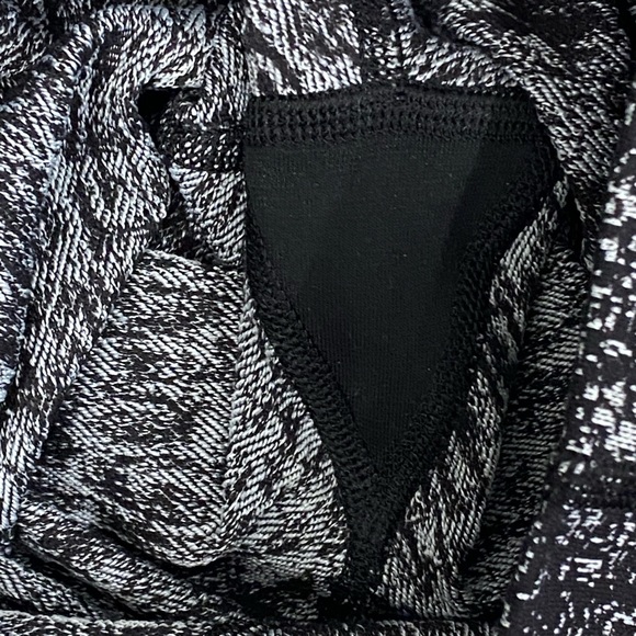 Lululemon Wunder Under Pants Hi-Rise. Luon Suited Jacquard White Size 4 - Picture 12 of 12